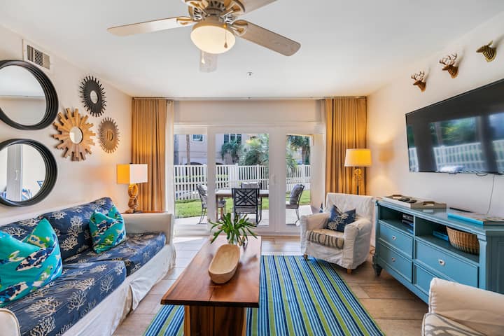 Ground Floor New Beach Ramp No Stairs! Private Beach With Beach Chair Service - Miramar Beach, FL
