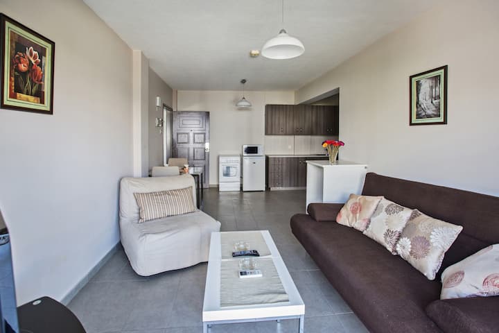 Tourist Info World Napa Square Apartments