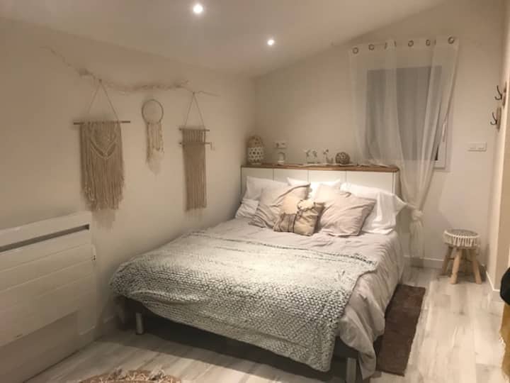 საძინებელი 4