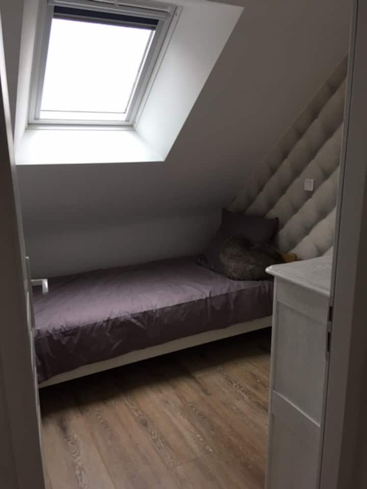 საძინებელი 2