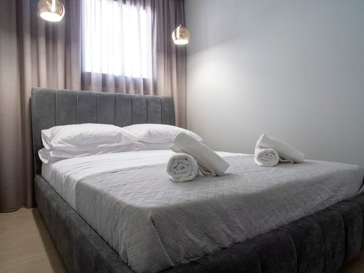 חדר השינה השני