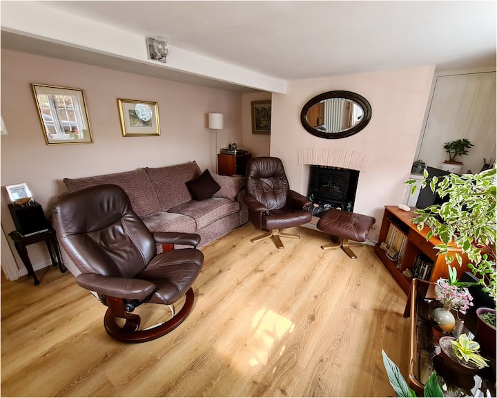 Lovely Period Cottage In Historic Titchfield - Fareham