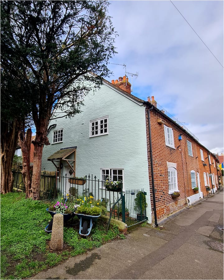 Titchfield Vacation Rentals & Homes England, United Kingdom Airbnb