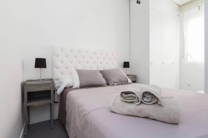 ห้อง 2 พร้อมเตียงคู่ - Hab 2 cama doble