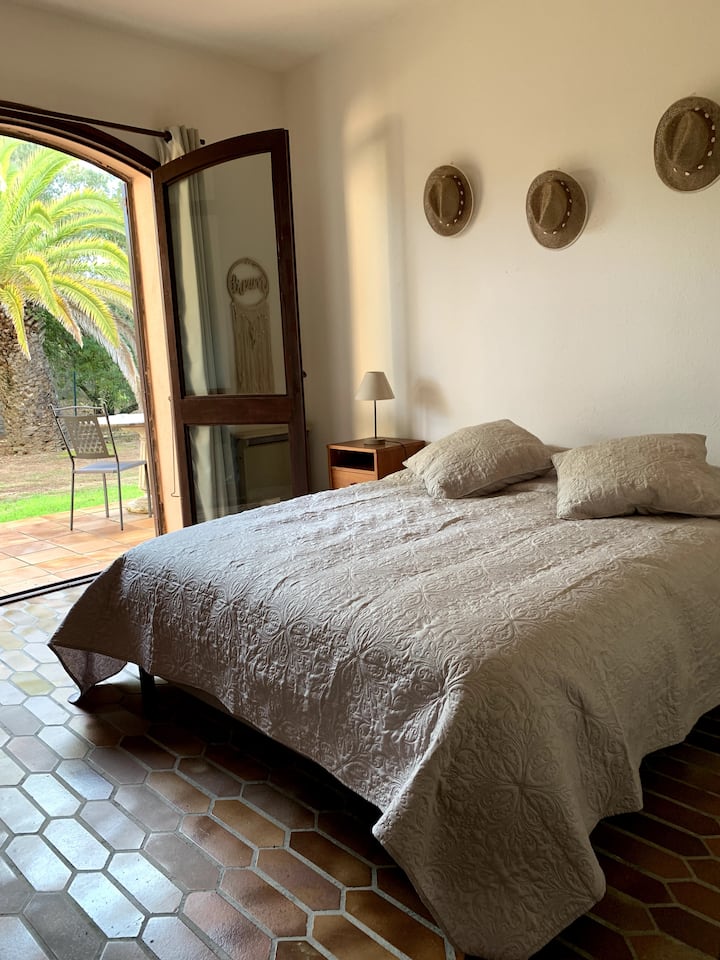 Suite Familiale  De 2 Chambres Pour 4 Personnes - Cargese