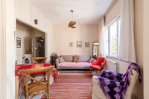Home away home in the center of Kadikoy