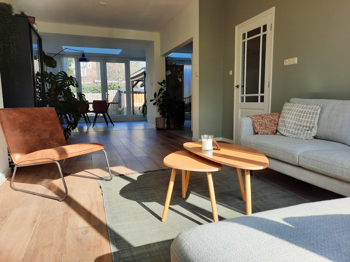 Beautiful house close to city centre /main station Houses for Rent in