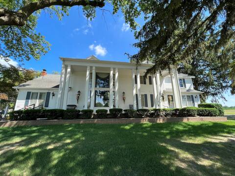 Historic Estate located in downtown Frankenmuth