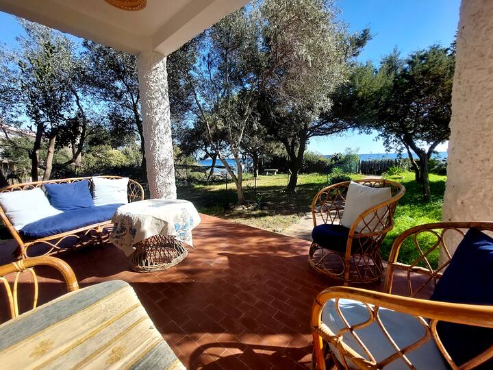 Beachfront condo WIFI Parking Apartments for Rent in Tertenia