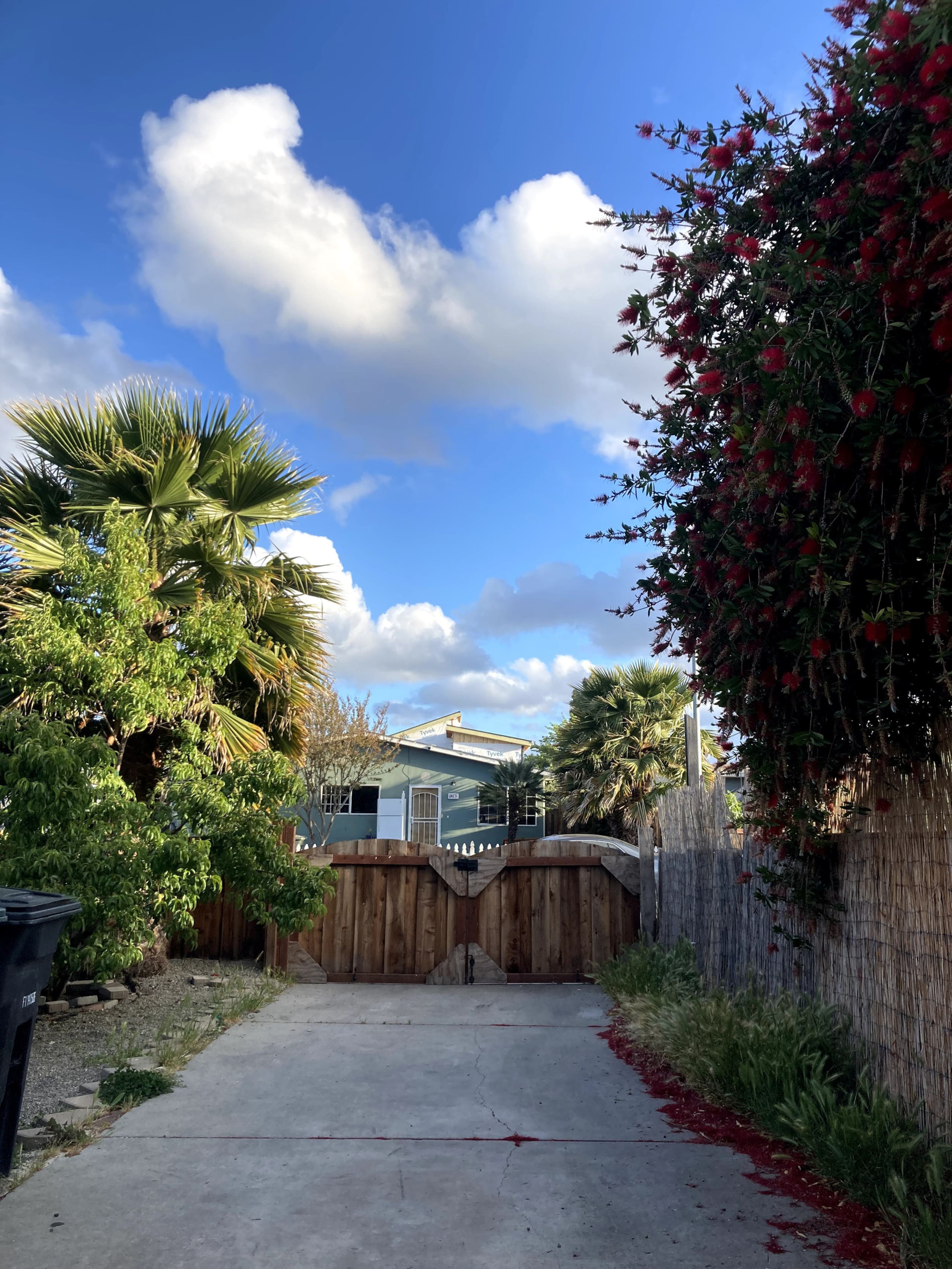 Guesthouse in East Palo Alto · ★4.61 · 1 bedroom · 1 bed · 1 bath - Image 17