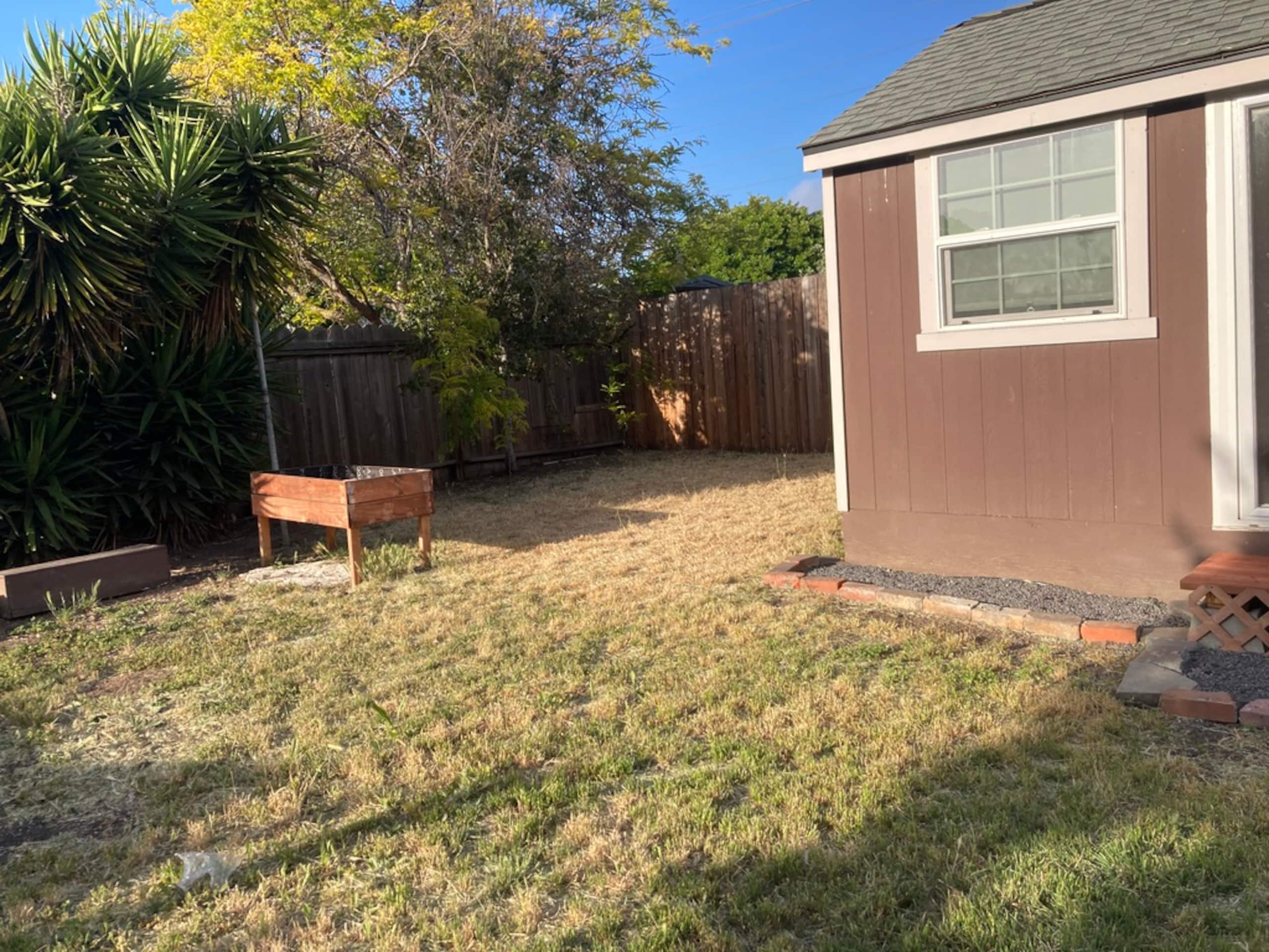 Guesthouse in East Palo Alto · ★4.61 · 1 bedroom · 1 bed · 1 bath - Image 16