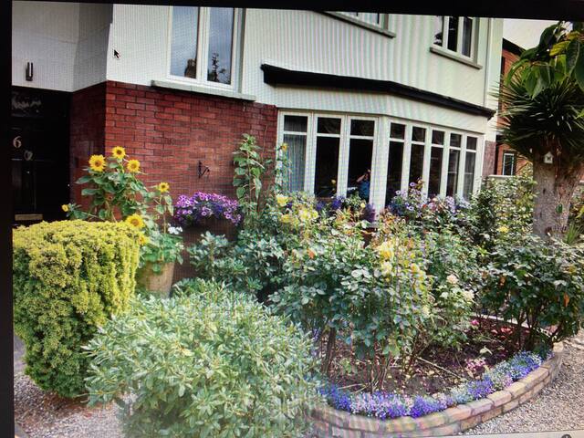 Beautiful detached 4 bed home. Ranelagh, Dublin 6 gallery image 2