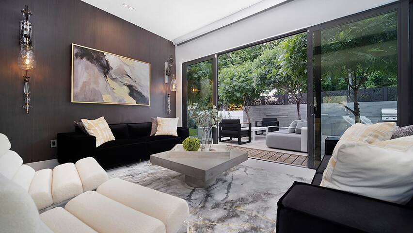 Private Saltwater Pool – 1 Mile to Beach – 3BR 3BA gallery image 5