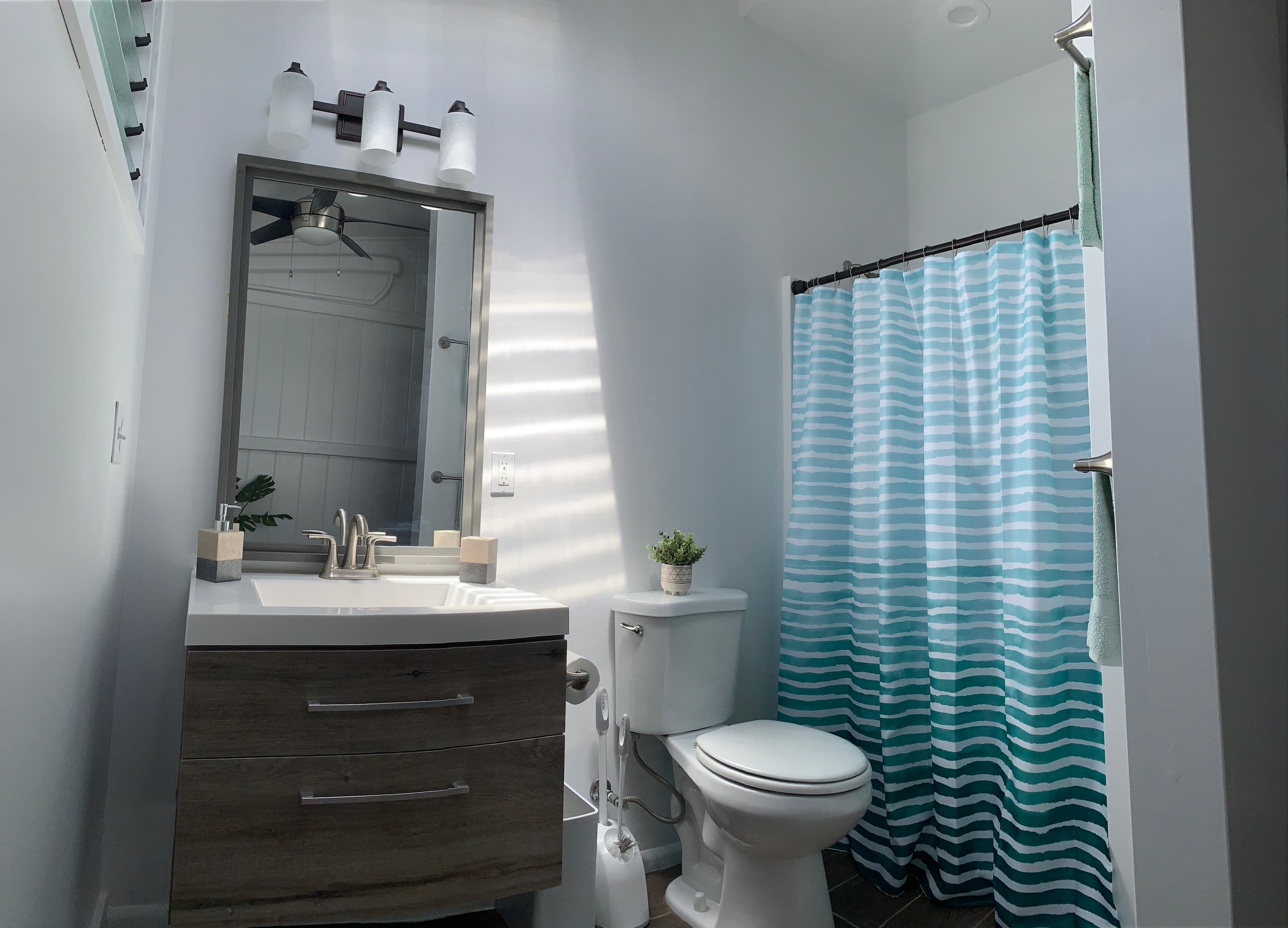 Guesthouse in Hilo · ★4.76 · 1 bedroom · 1 bed · 1 private bath - Image 4