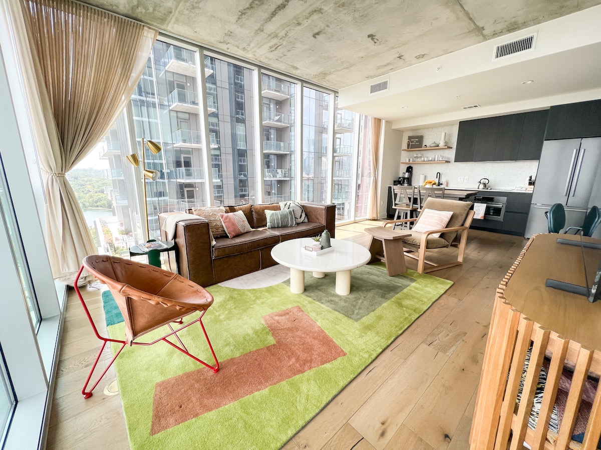 Corner Unit in Rainey Street District Downtown