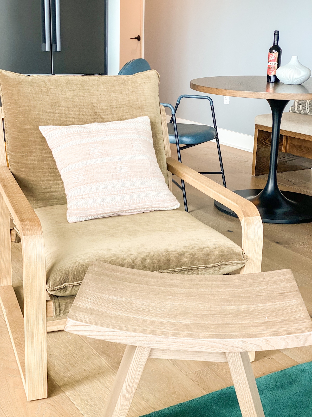 Successful Airbnb property: Corner Unit in Rainey Street District Downtown in Downtown