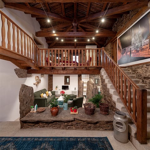 Casa Rectoral antiquity 200 years old, finca 4000 m2