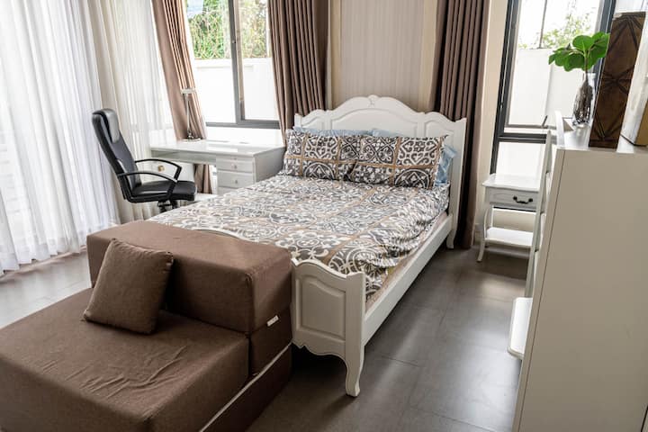 غرفة النوم 1