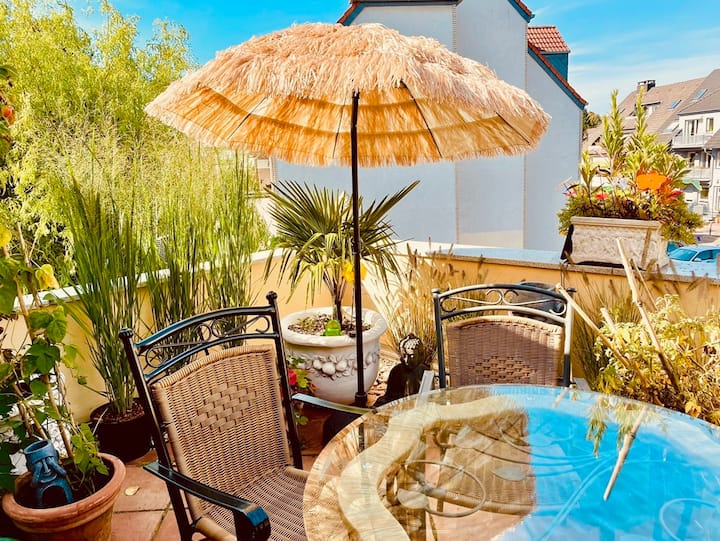 "CHILL&ART No.2" apartment with large terrace Flats for Rent in Köln