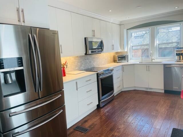 Beautiful Beaches Home gallery image 4