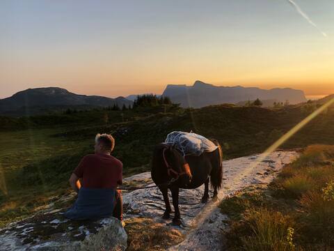 Cozy cabin with soul. In great hiking terrain.