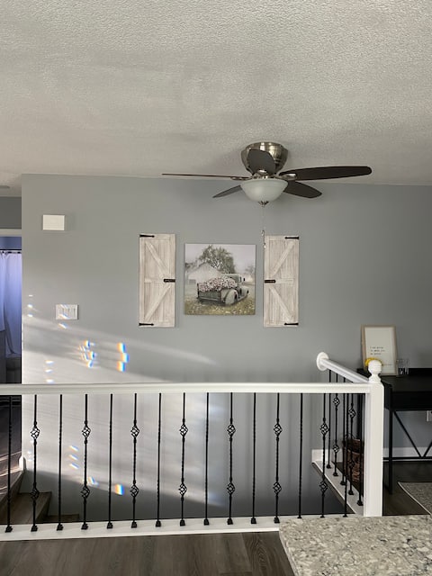 Successful Airbnb property: Clean, comfortable, and feels like home! in Cheyenne