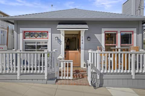 PG Retreat - a 2 BR Cottage Near Beach & Town