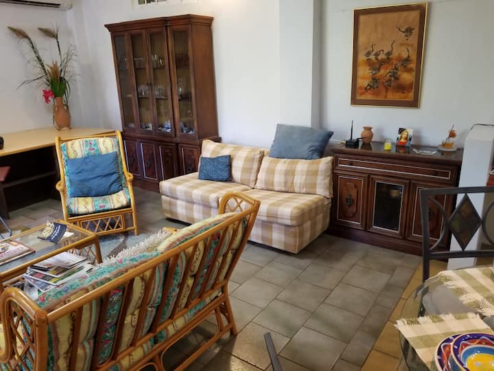 Hillview Sanctuary | Birdsong•pool•wellness•sunset - Port of Spain