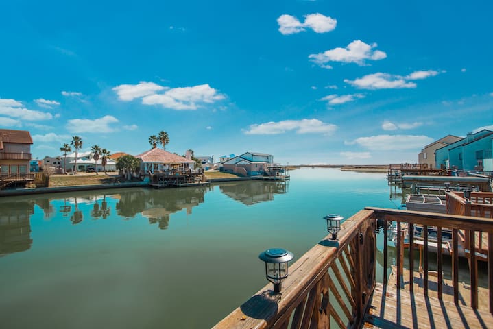 North Padre Island Vacations LLC managed Airbnb listing 3