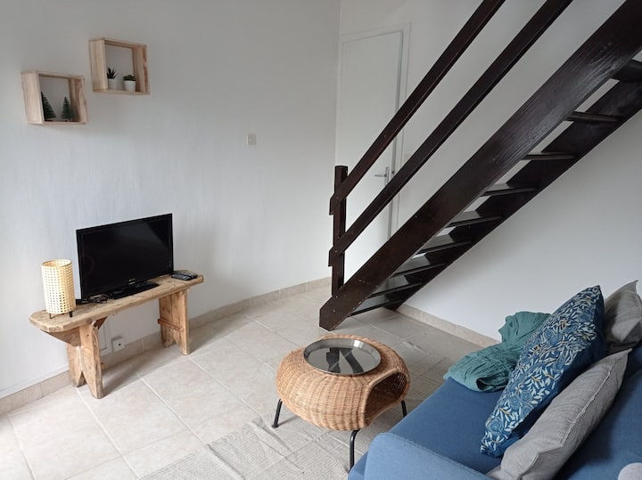 Studio Fernande, Tour Saint Pierre, Calme, Jardin - Murat