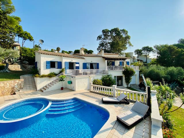 Villa Montgri l’Estartit – Costa Brava – Vista Mar