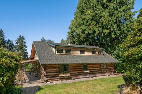 Valley View Cabin in Bothell, WA