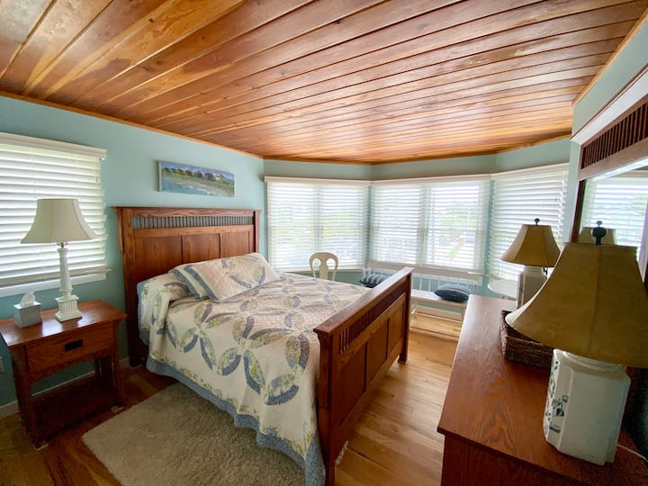 Chambre Queen avec vue sur l'océan