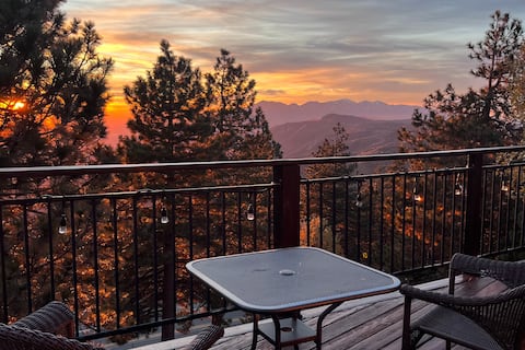 Sunset Lodge | Spacious Mountain Escape