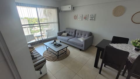 Popular Airbnb listing: 24 hour security and private parking in Godoy Cruz