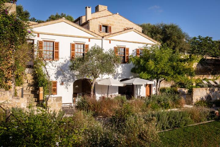 A rural retreat in Menorca