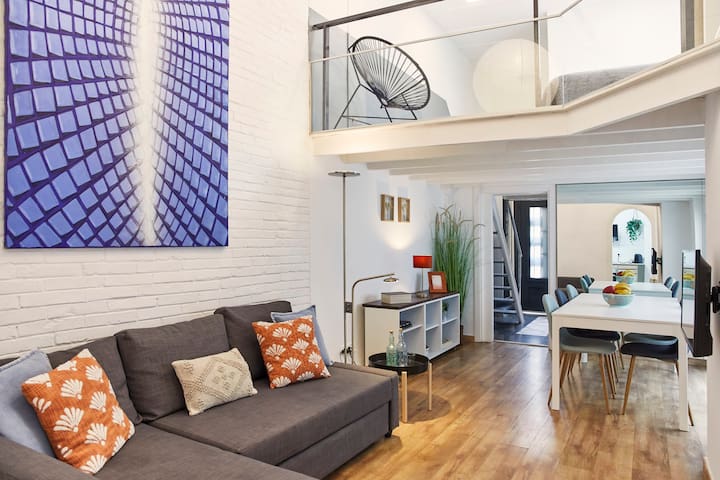 Charming House with private rooftop – Plaza España