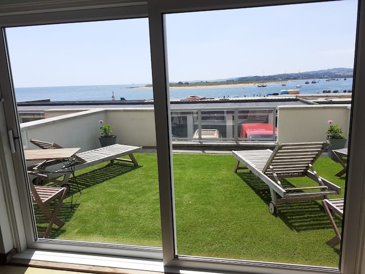 As Close To The Beach As You Can Possibly Get !!! Uninterrupted Estuary Views - Dawlish Warren