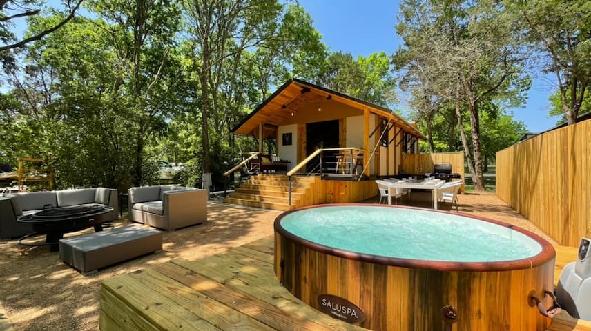 GLAT USA managed Airbnb listing 1