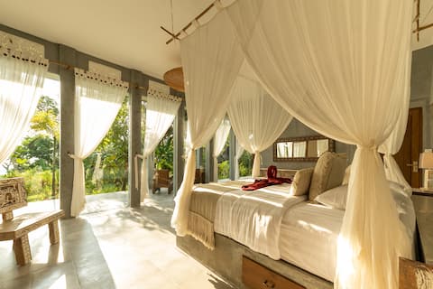 Beautiful villa in the heart of nature