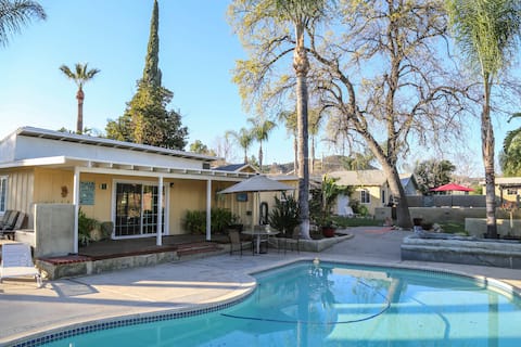 La Casita Poolside Retreat