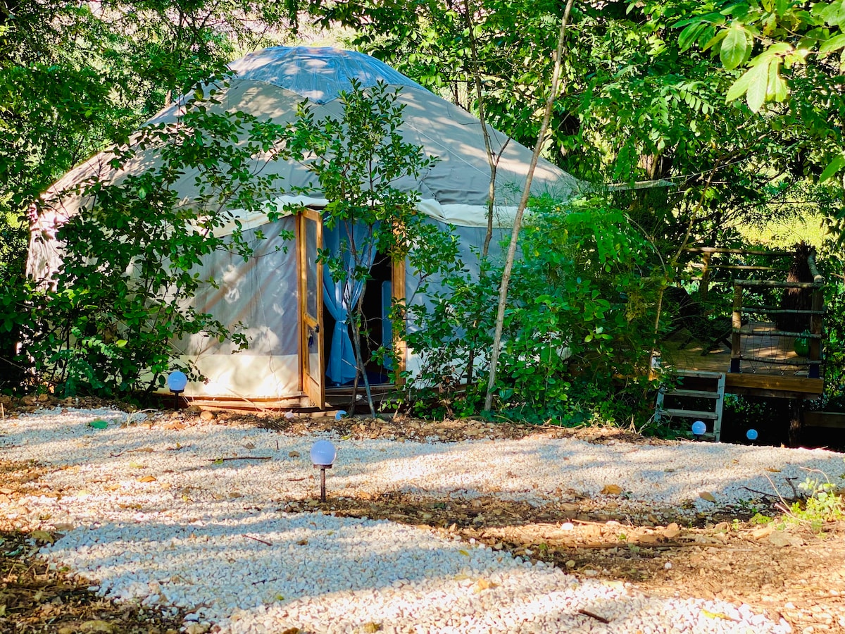 Yurts, La Pierre Verte