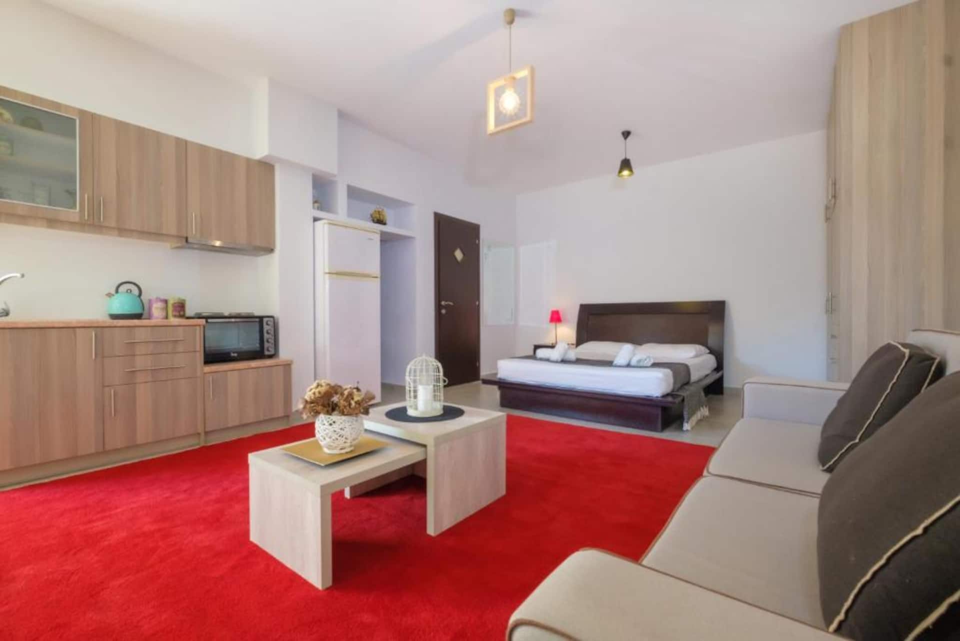 Almyros Aktis mountain and sea apartment — photo 4