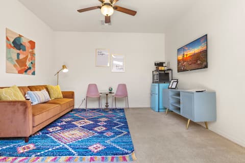 Successful Airbnb property: Mountain View Guesthouse close to hiking/airport in South Mountain