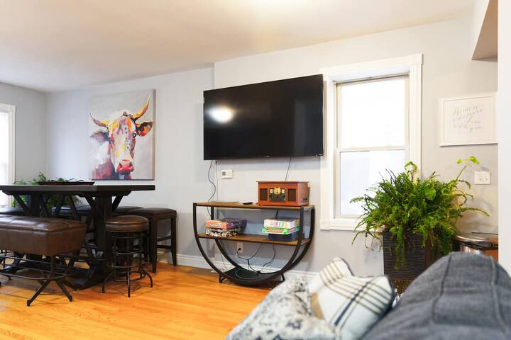 ◆◆◆ Work, Play, Eat | 5B/3BA Near Everything ◆◆◆ gallery image 3