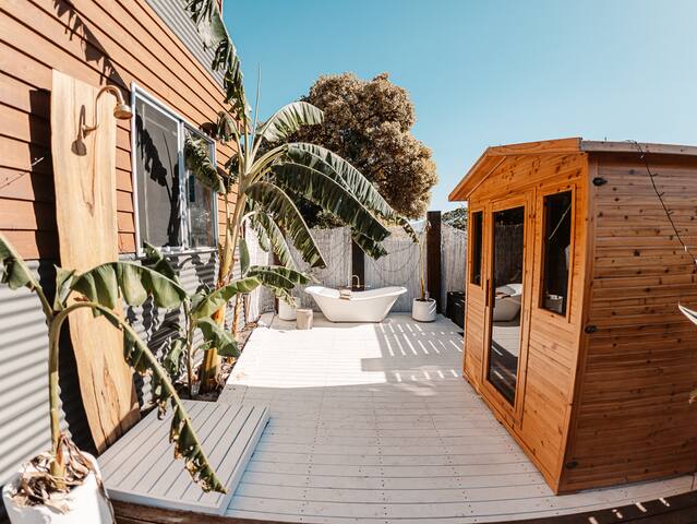 Wonderfully Lost Coastal Retreat | Family Friendly gallery image 2