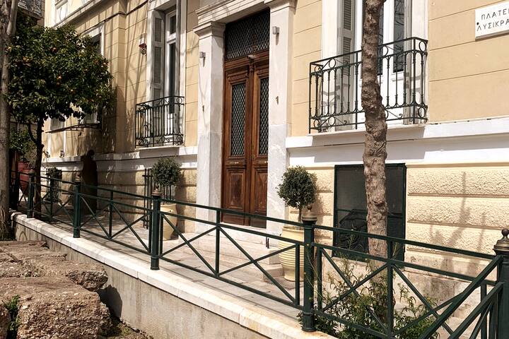 Neoclassical House in Plaka, Athens gallery image 3