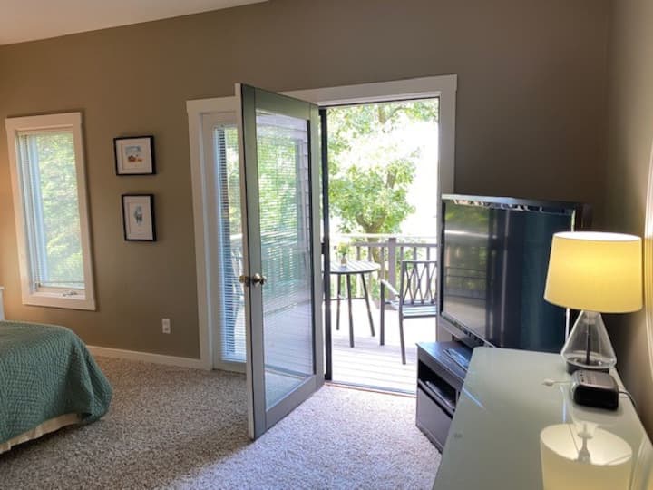 Suite et terrasse king size au rez-de-chaussée