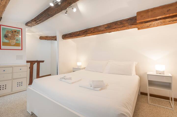 Vera Venezia Uno e Due