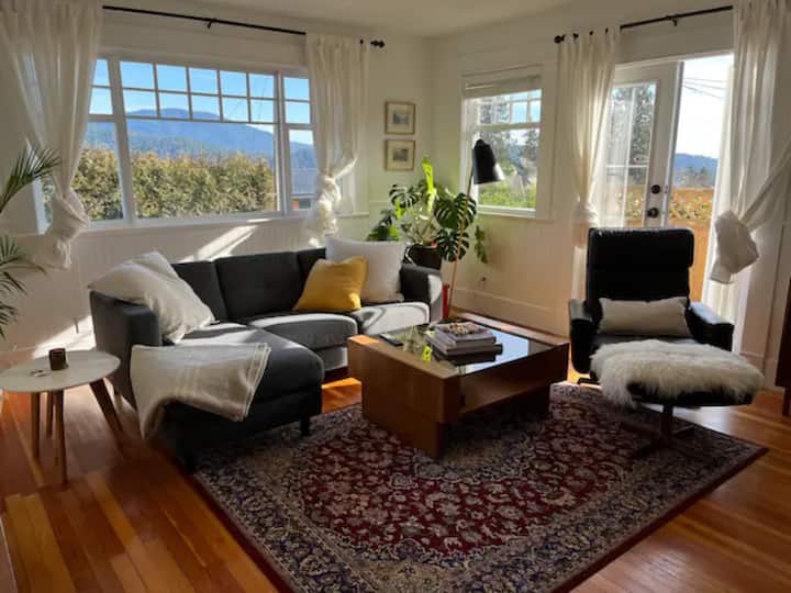 Gibsons Vacation Rentals & Homes British Columbia, Canada Airbnb